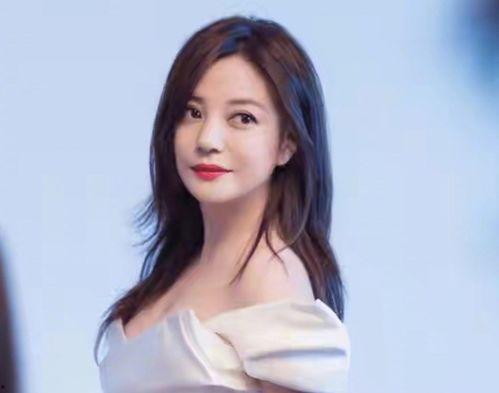 娱乐吃瓜赵薇,娱乐圈的“吃瓜”女王，揭秘幕后故事